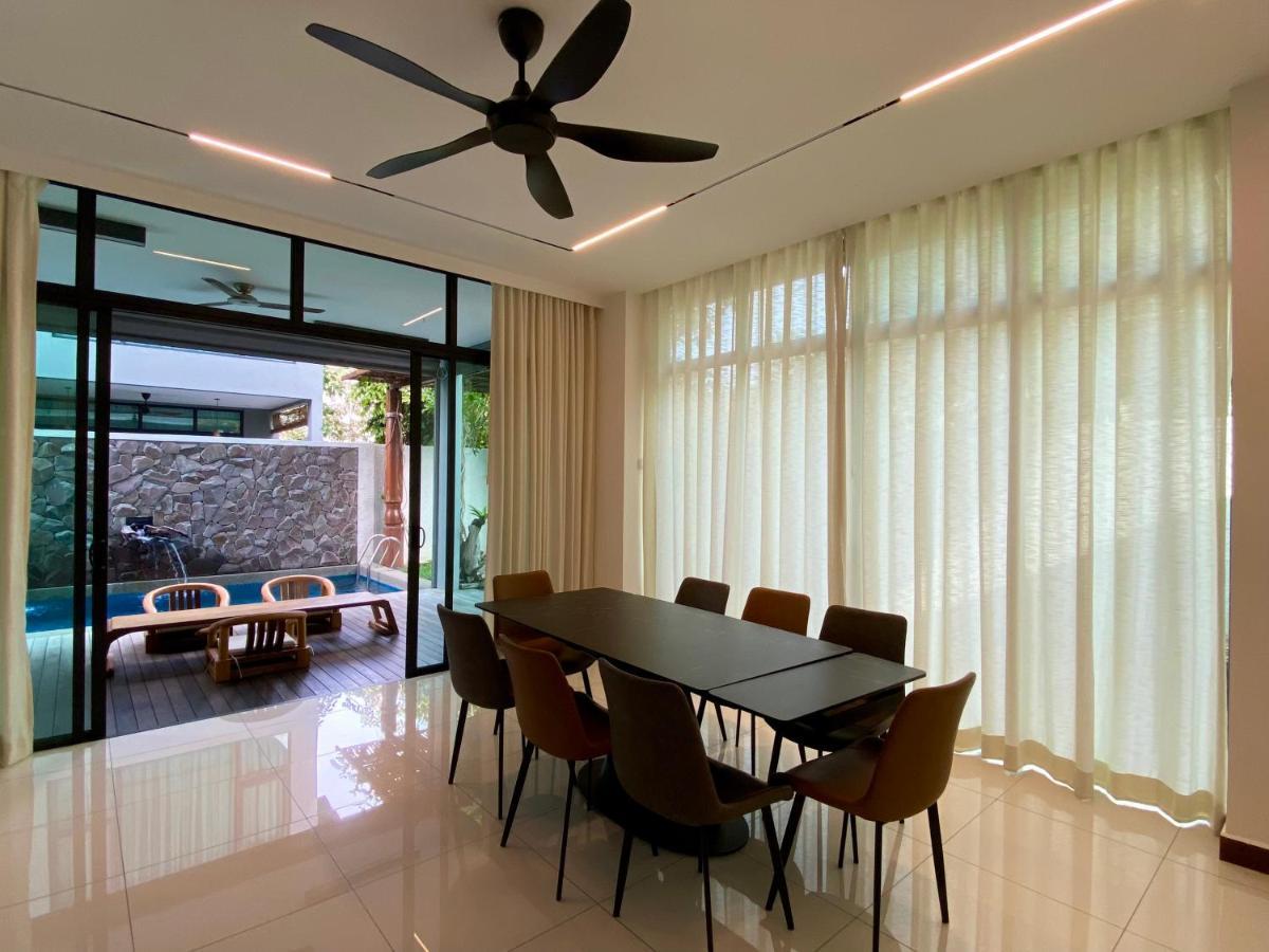 Ikiru 18 Private Saltwater Pool Villa, 3 Ensuite Br, Outdoor Bbq, 5 Mins To Beach Pantai Cenang  Exterior photo