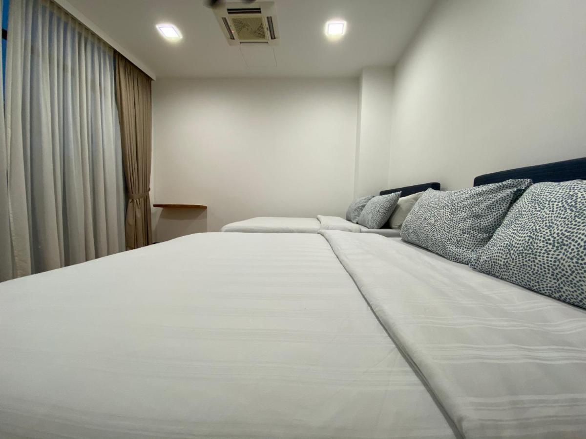 Ikiru 18 Private Saltwater Pool Villa, 3 Ensuite Br, Outdoor Bbq, 5 Mins To Beach Pantai Cenang  Exterior photo