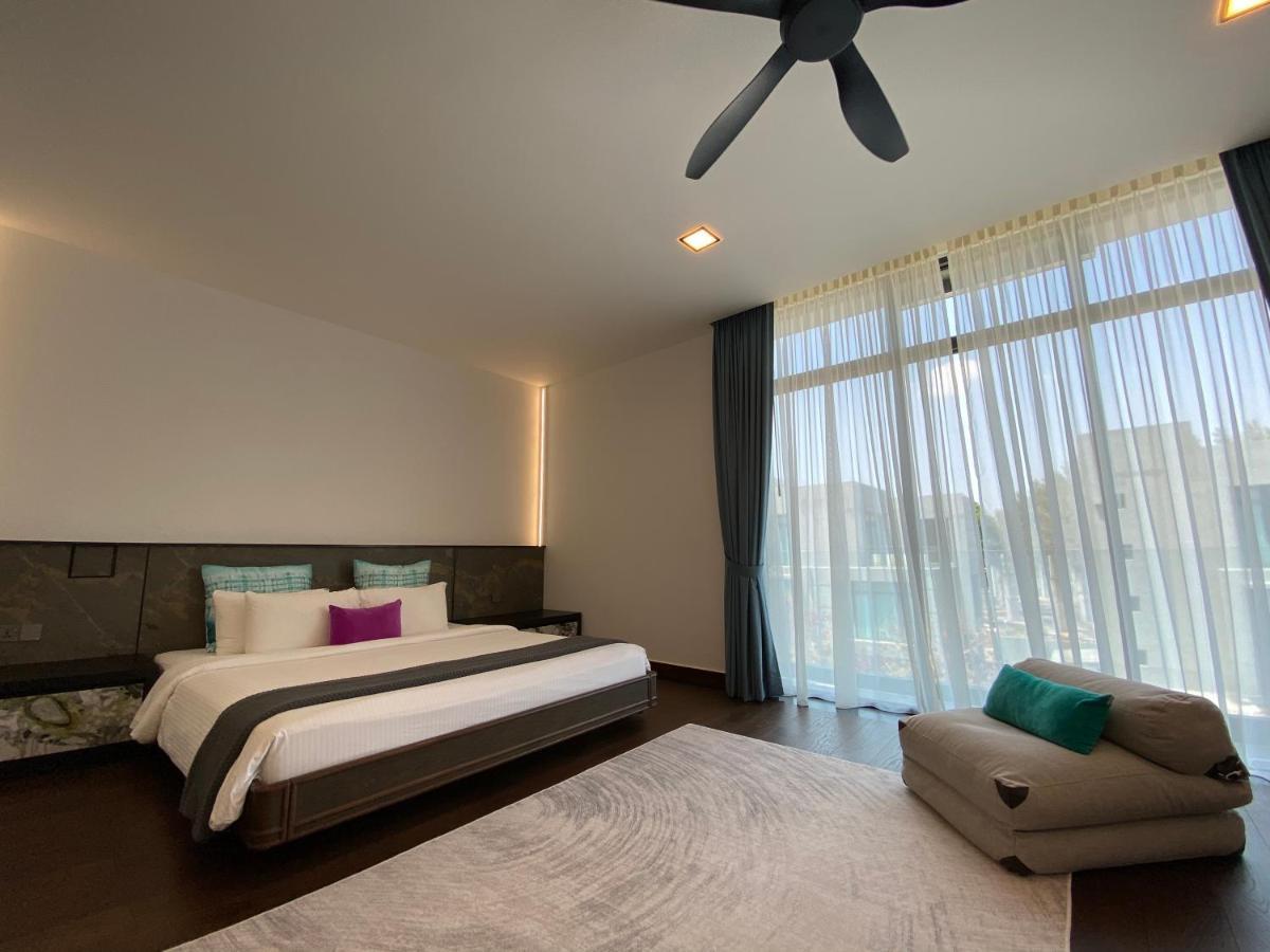 Ikiru 18 Private Saltwater Pool Villa, 3 Ensuite Br, Outdoor Bbq, 5 Mins To Beach Pantai Cenang  Exterior photo